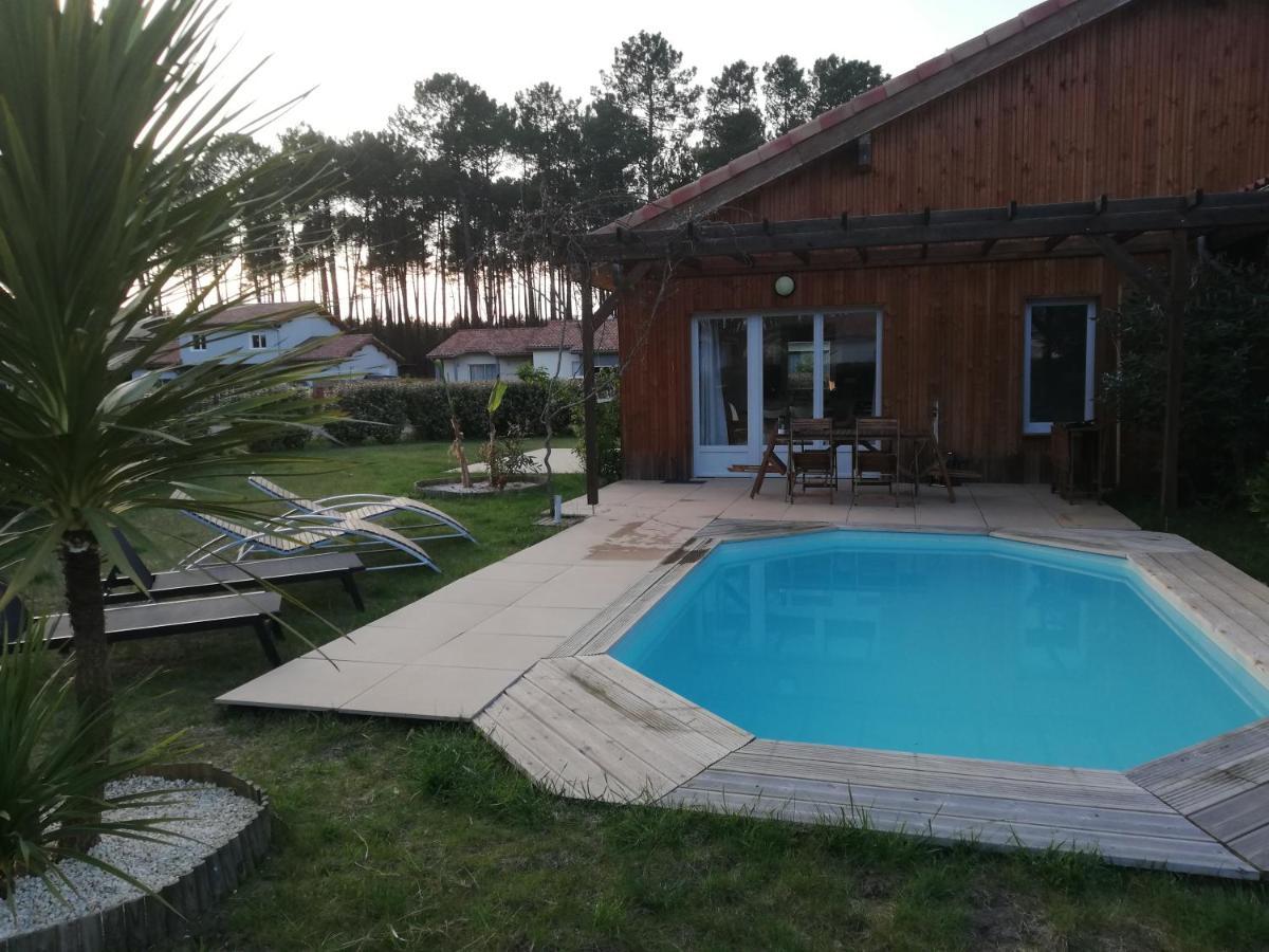 Léon Maison Moderne Proche Lac Et Plage מראה חיצוני תמונה
